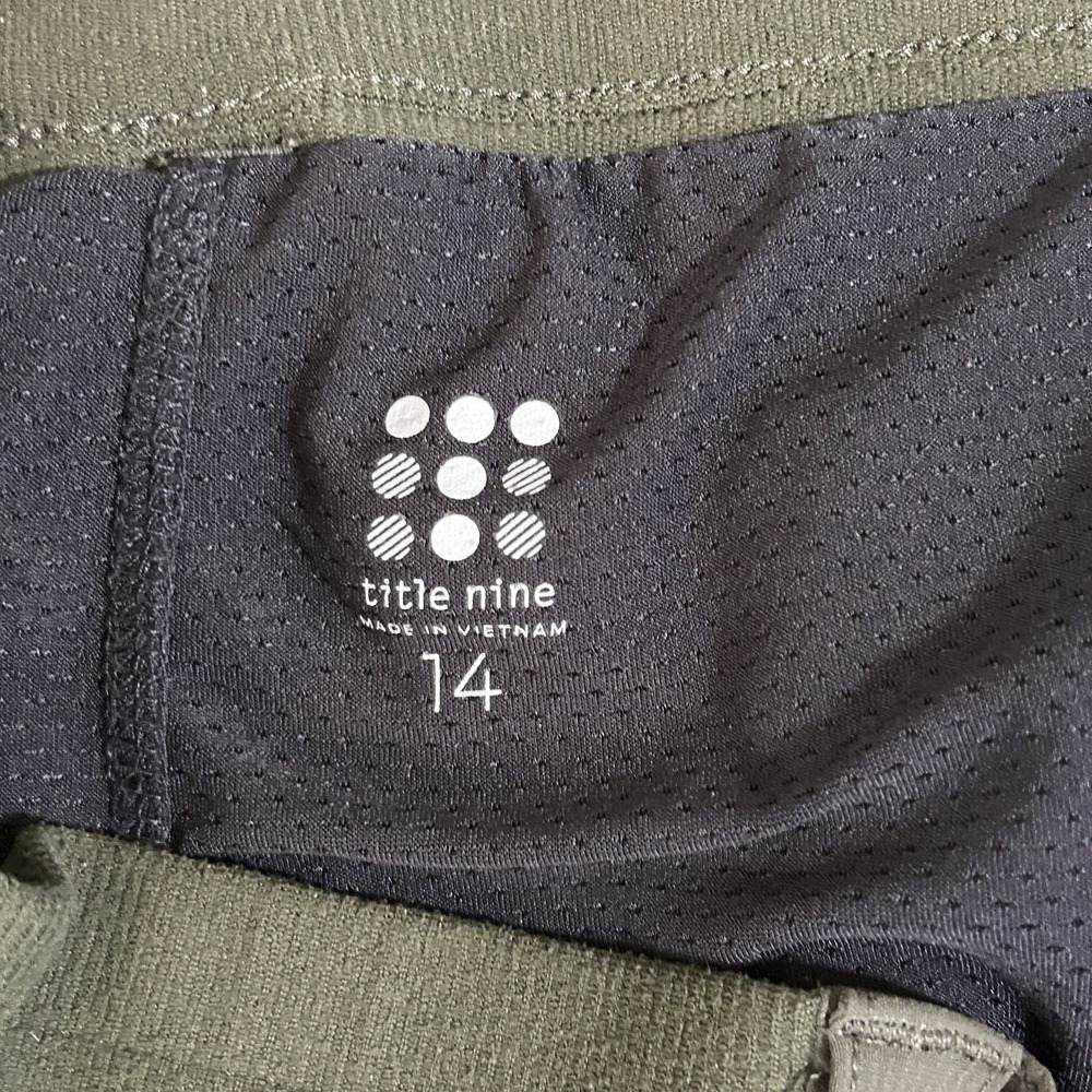 Title Nine Green Clamber Hiking/Climbing Skort Women's 14 Athletic Stretch Lined - Picture 3 of 10